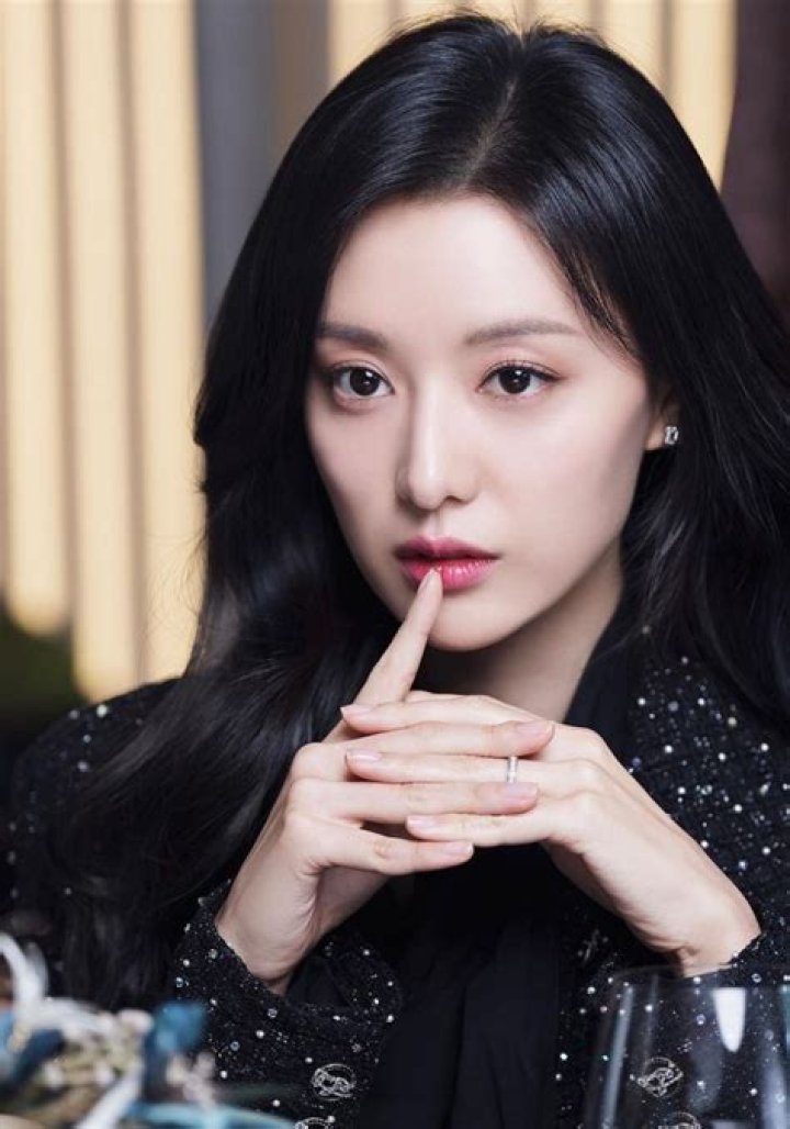 Unveiling The Latest In Kim Jiwon News: A Deep Dive Into Her Life And Career