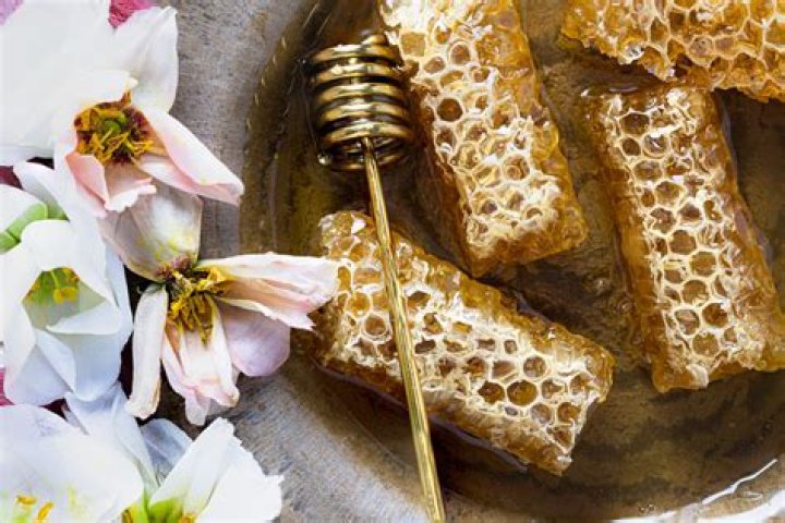 Unveiling The Secrets Of Royal Honey On Women